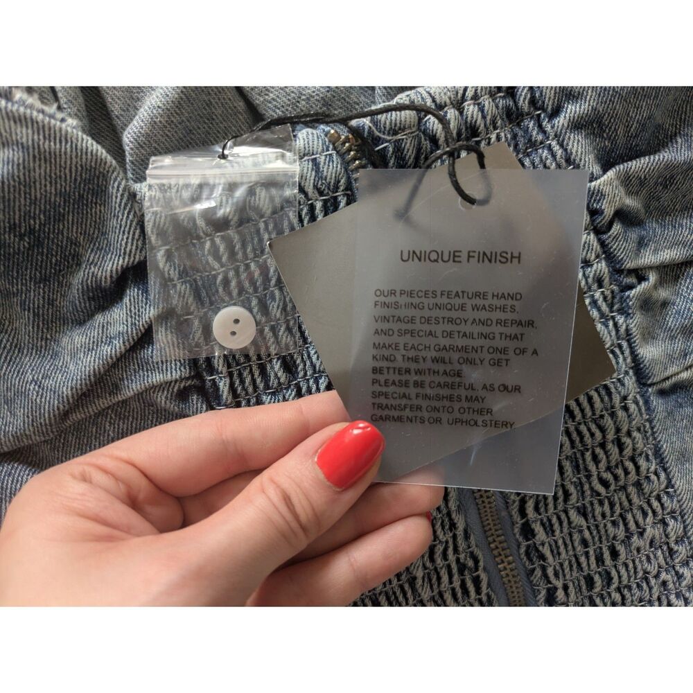NWT Le Lis Denim Distressed Shirred Back Cropped Tank Top Sz M - Picture 6 of 8
